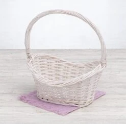 International Classic Easter Basket 9 International Classic Easter Basket -Cheap Gift Baskets Store LON529 1